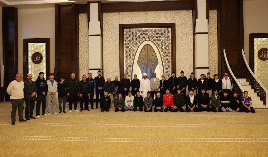 Sivas'ta Vakti Kuşanmak için sabah namazında buluştular