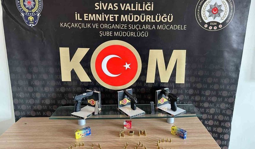 Sivas dahil 54 ilde kaçakçılık operasyonu
