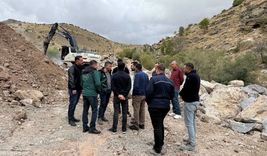 Divriği Kevendüzü Sulaması Projesinde Çalışmalar Yerinde İncelendi
