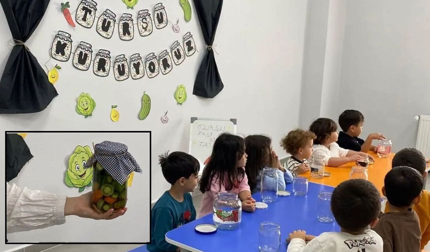 Sivas Gündüz Çocuk Bakımevinde Minik Eller turşu yaptı