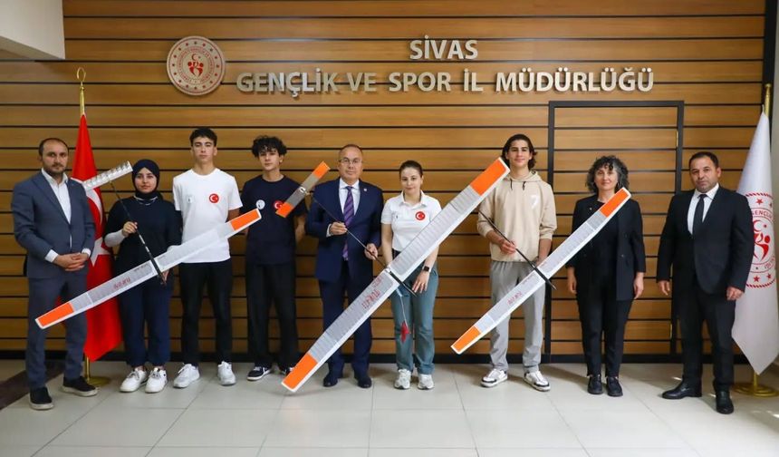 Sivas Gençlik Merkezi’nden Model Uçakta Büyük Başarı!