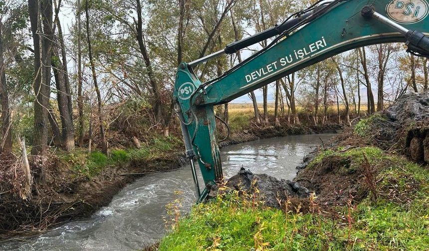 Sivas’ta Tecer Irmağı’nda dere ıslahı çalışmaları tamamlandı