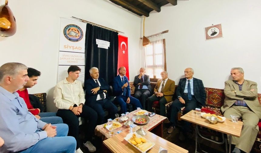 SİYŞAD’dan Anlamlı Anma: Attila İlhan Şiirleri ve Besteleriyle Yâd Edildi