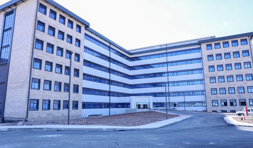 Sivas’ın 1071 Yataklı Üniversite Hastanesinde Sona Doğru
