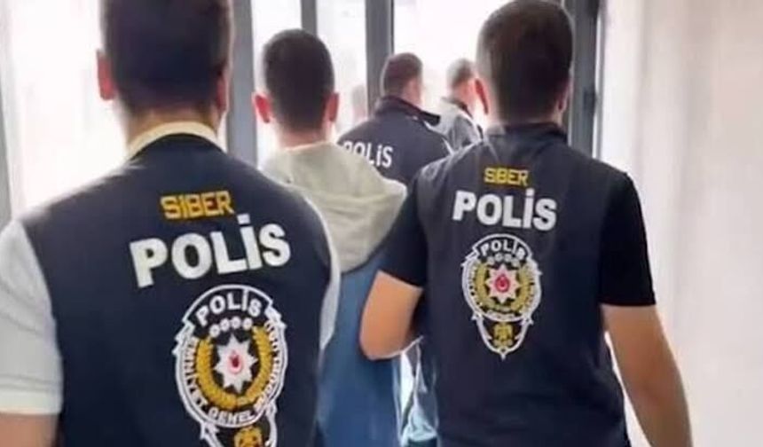 Sivas dahil 61 ilde Siber operasyon