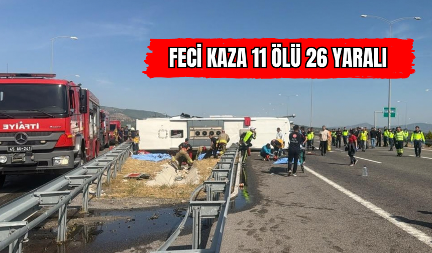 Feci Kaza Tır ile Yolcu Otobüsü Çarpıştı 11 Ölü 26 Yaralı