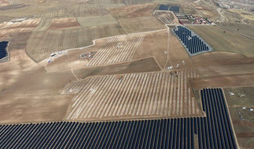 Sivas’ta 485 Milyon TL’lik Dev Yatırım! 15 MW’lık GES’in Temeli Atıldı