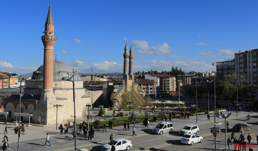 Sivas’ta Sürücülere Uyarı Trafiğe Kapatılacak