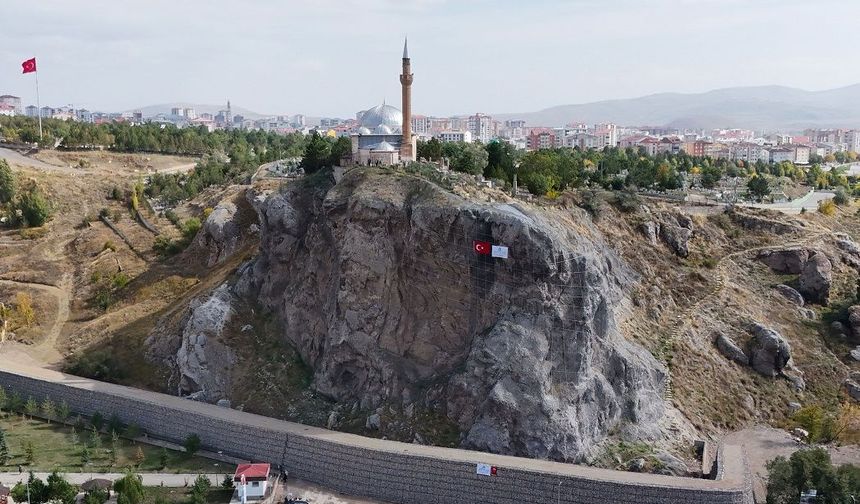 Yukarı Tekke Kayalıklarında Islah Çalışmaları Tamamlandı